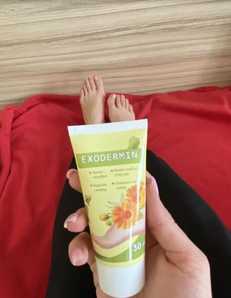 Επισκόπηση Creme Επισκόπηση μάρκας Exodermin από Yesenia